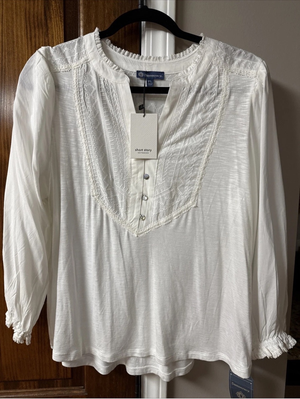 Democracy White Lace-Trim Peasant Blouse